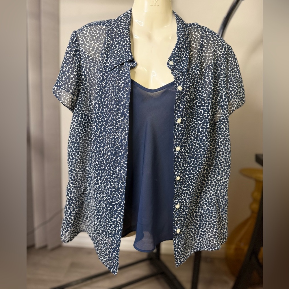Liz Claiborne Navy Blue with insert